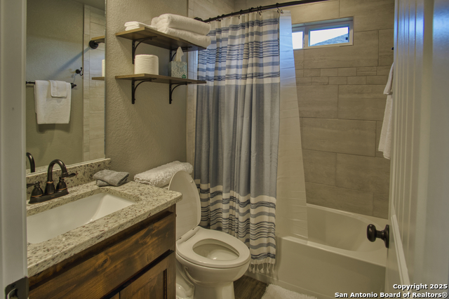 Image 31 of 58 For 1139 Cedar Bend