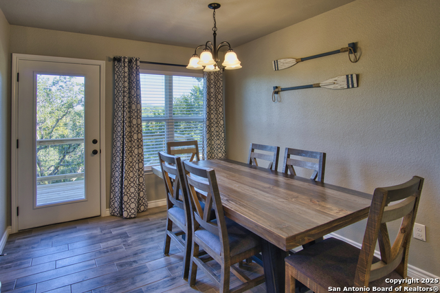 Image 5 of 58 For 1139 Cedar Bend