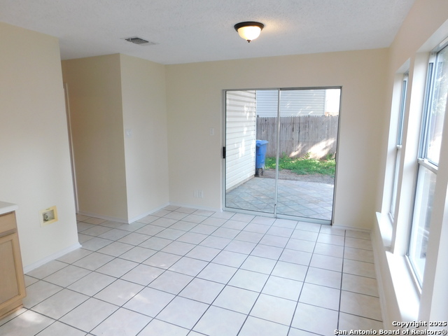 Image 7 of 22 For 8918 Kenton Mist