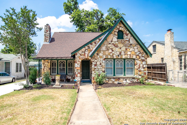 Details for 243 North  , San Antonio, TX 78201