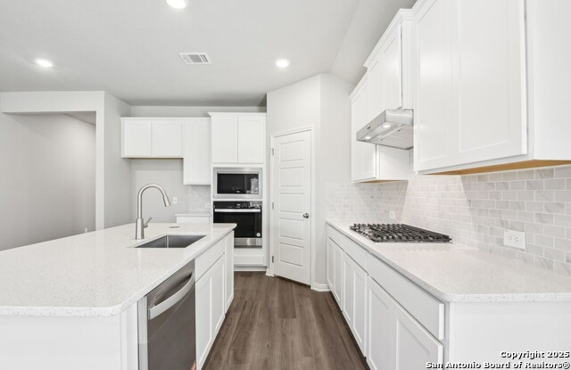 Image 8 of 27 For 17027 Blaise Terrace