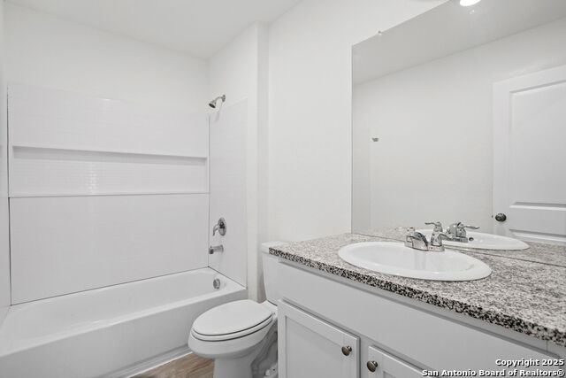 Image 14 of 21 For 6643 Arid Way
