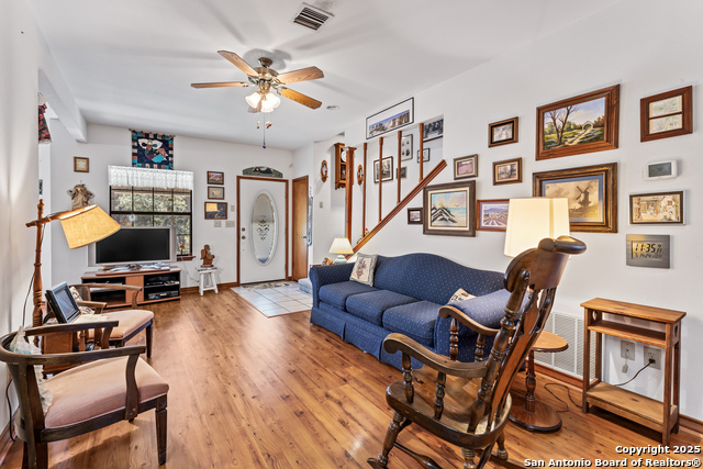 Image 17 of 40 For 30641 Beck  