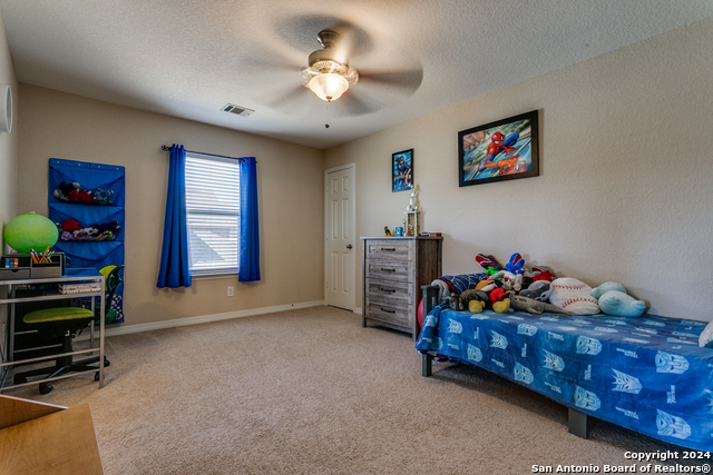 Image 18 of 28 For 13727 Palatine Hl