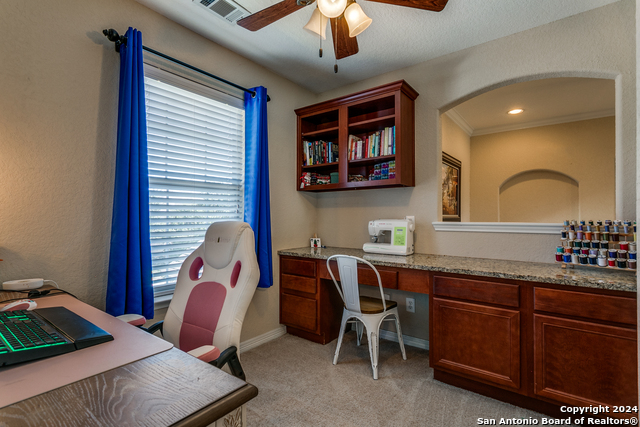 Image 19 of 28 For 13727 Palatine Hl