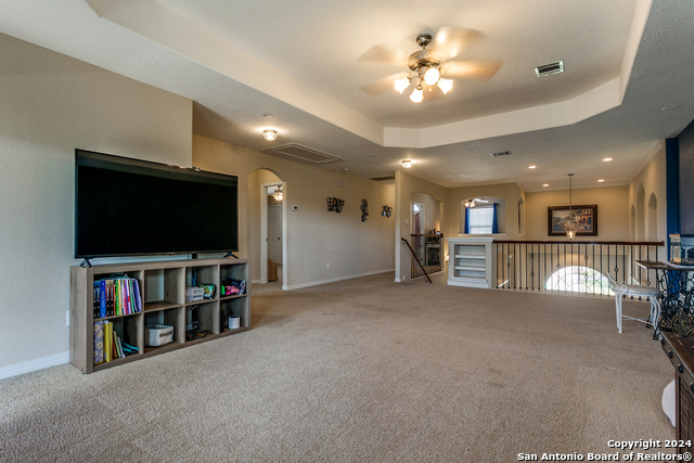 Image 20 of 28 For 13727 Palatine Hl