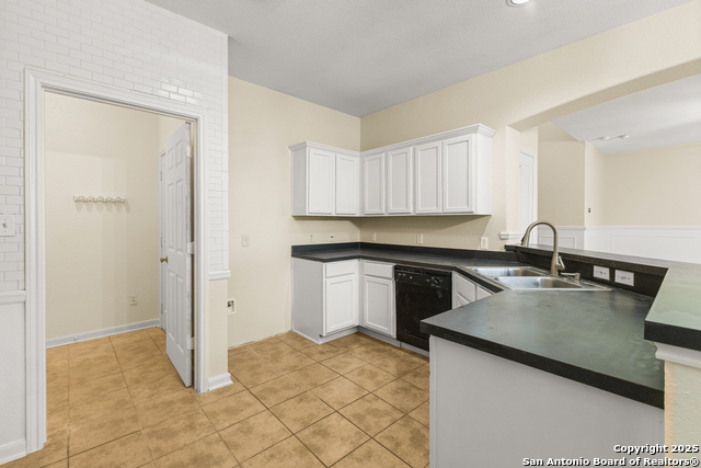 Image 10 of 28 For 6739 Nora Vista Way