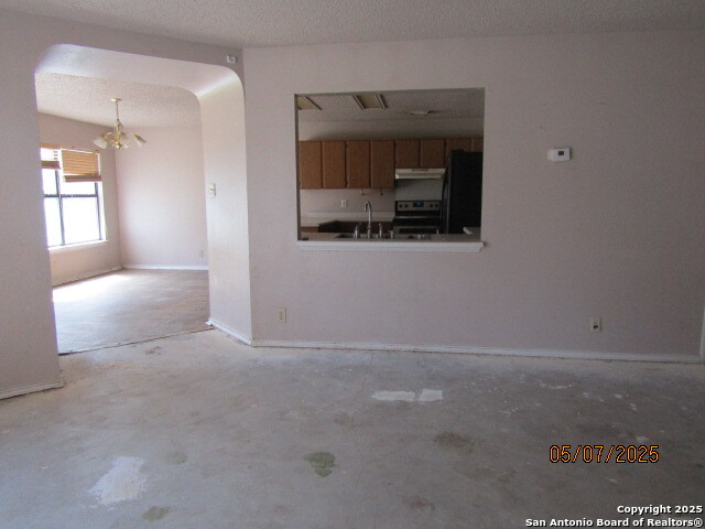 Image 10 of 11 For 8107 Hoovers Bend