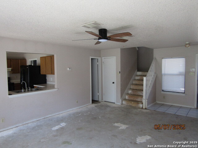 Image 4 of 11 For 8107 Hoovers Bend