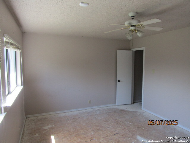 Image 8 of 11 For 8107 Hoovers Bend