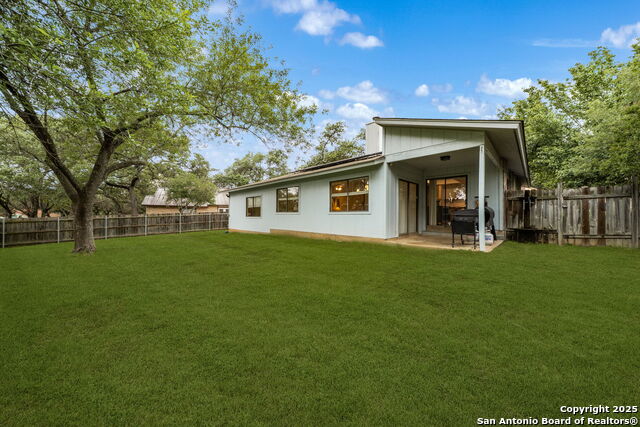 Listing photo id 39 for 8414 Timber Bridge
