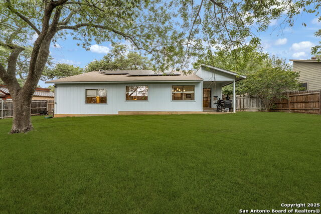 Listing photo id 41 for 8414 Timber Bridge