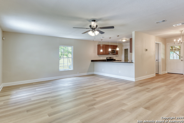 Listing photo id 2 for 9015 Spanish Cove
