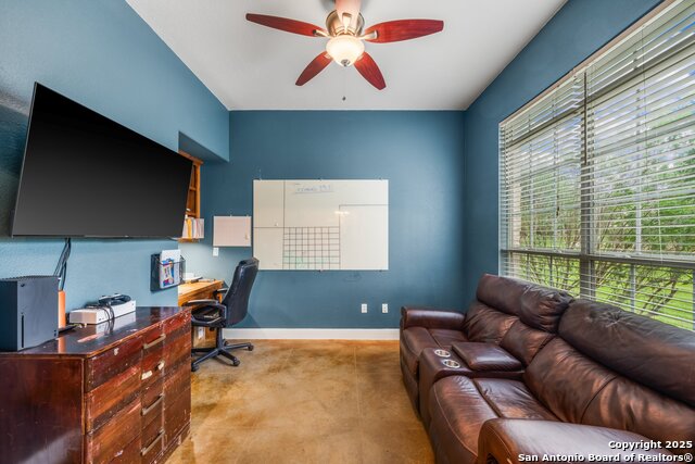 Image 18 of 26 For 125 Stone Canyon