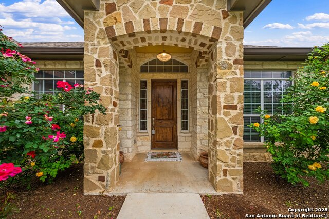 Image 2 of 26 For 125 Stone Canyon