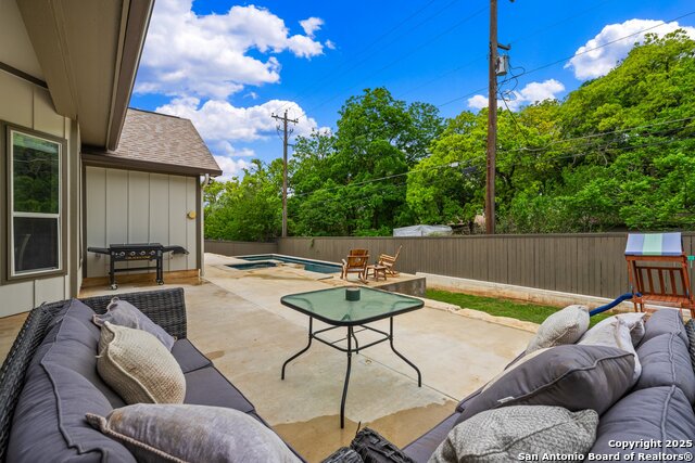 Image 25 of 26 For 125 Stone Canyon