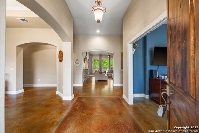 Image 3 of 26 For 125 Stone Canyon