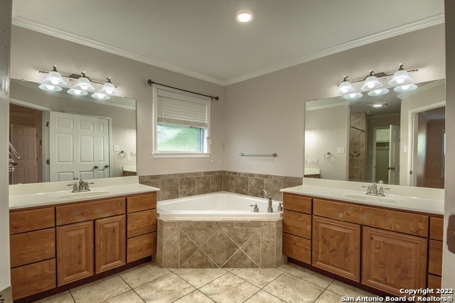 Image 18 of 30 For 3485 Arriola Ln
