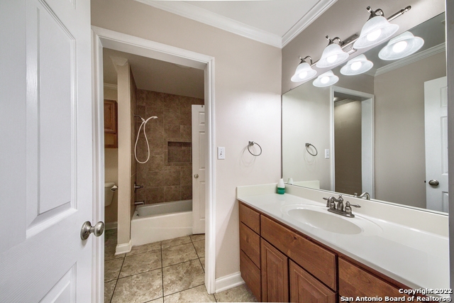 Image 23 of 30 For 3485 Arriola Ln