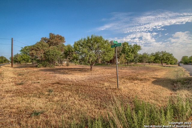 Image 29 of 30 For 3485 Arriola Ln