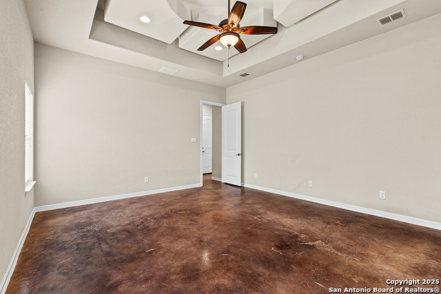 Listing photo id 29 for 105 Saddle Up