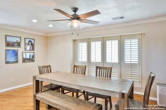Image 17 of 51 For 8214 Triple Crown