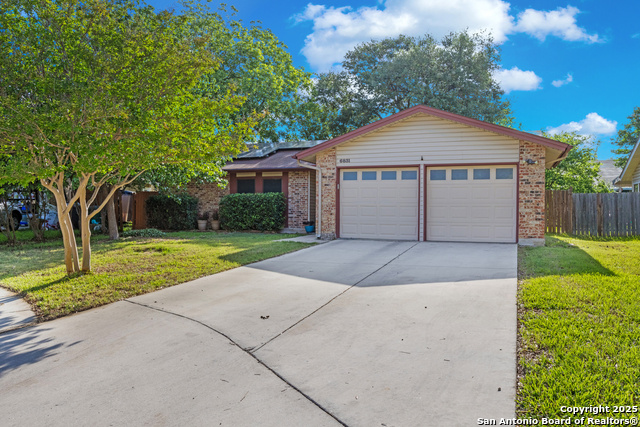 Image 2 of 25 For 6831 Country Hill