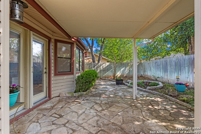 Image 24 of 25 For 6831 Country Hill