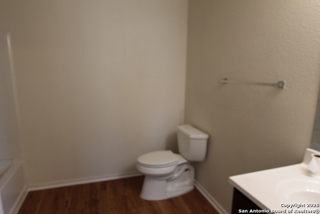 Image 17 of 29 For 16326 Appaloosa Oak