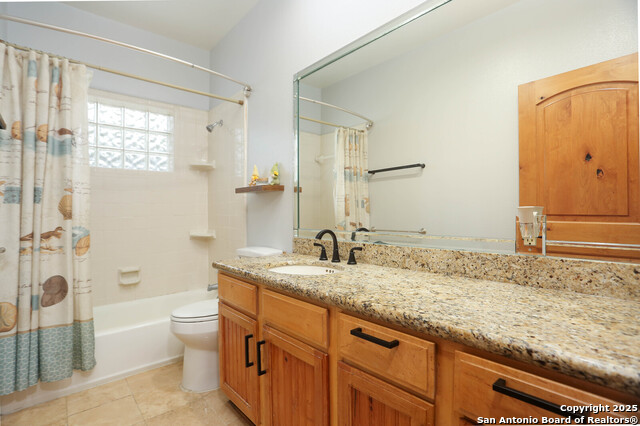 Listing photo id 12 for 1411 Driftwood