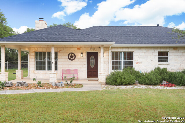 Listing photo id 0 for 1411 Driftwood