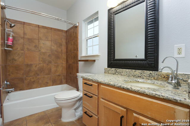 Listing photo id 18 for 1411 Driftwood