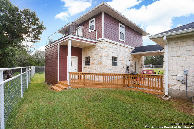 Listing photo id 23 for 1411 Driftwood