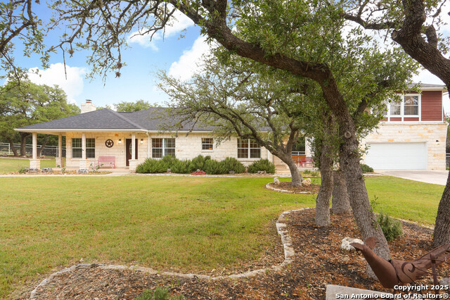 Listing photo id 1 for 1411 Driftwood