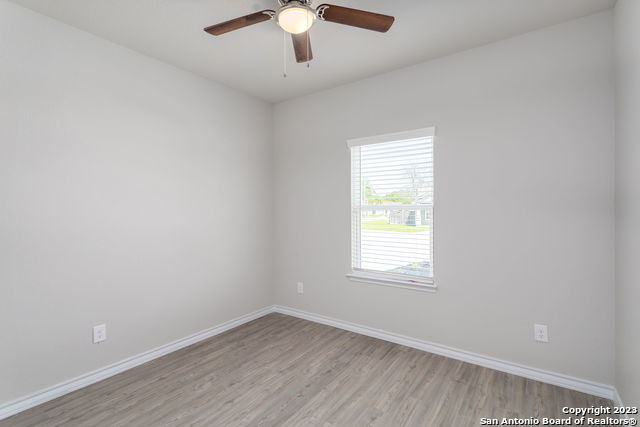 Image 28 of 32 For 605-607 Hudson St