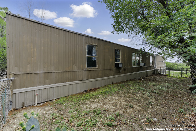 Image 18 of 24 For 18525 County Road 5722