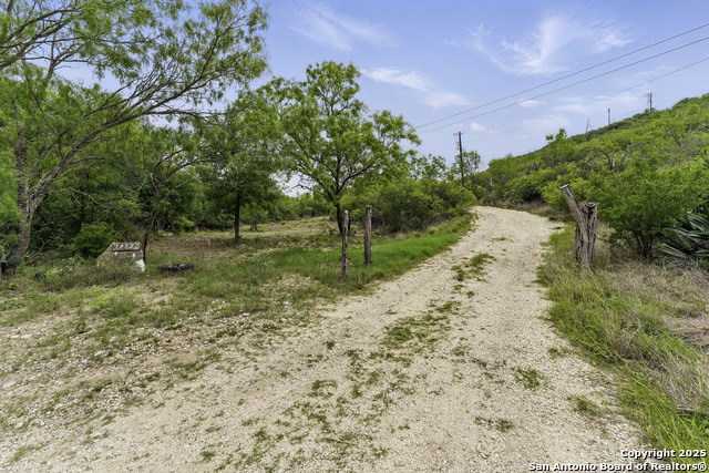 Image 3 of 24 For 18525 County Road 5722