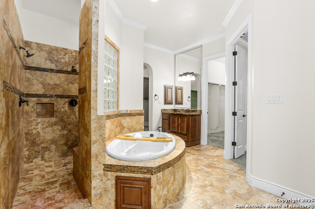 Image 21 of 45 For 25303 Estancia Cir