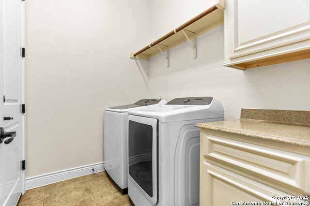 Image 39 of 45 For 25303 Estancia Cir