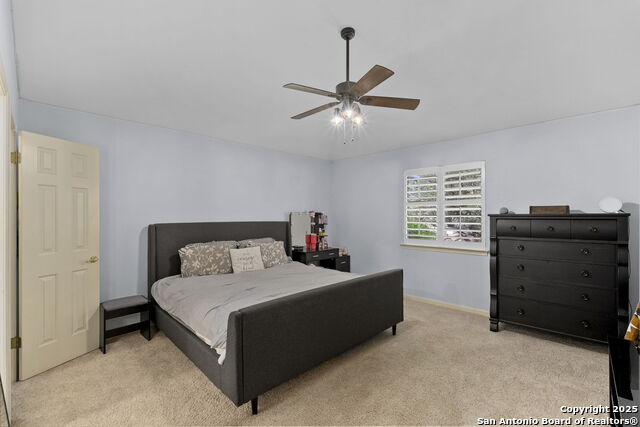 Image 22 of 45 For 16222 Deer Crest
