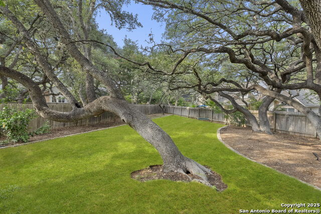 Image 42 of 45 For 16222 Deer Crest
