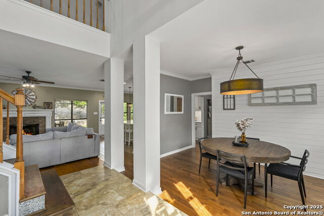 Image 5 of 45 For 16222 Deer Crest
