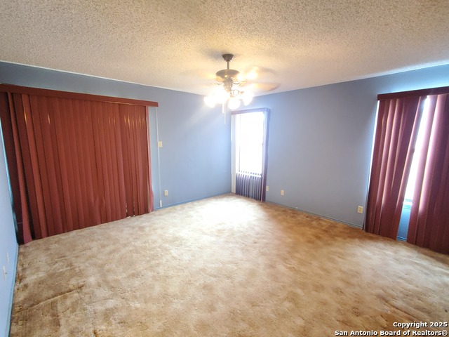 Listing photo id 18 for 1430 Synandra