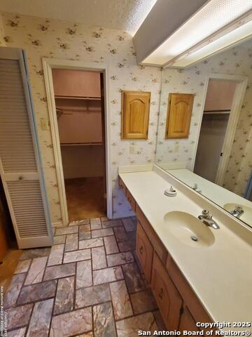Listing photo id 20 for 1430 Synandra