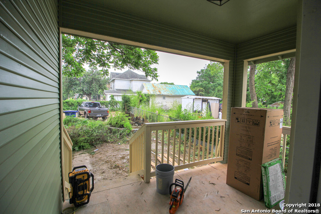 Image 8 of 19 For 1138 Iowa  