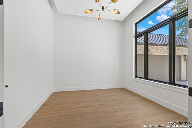 Listing photo id 12 for 11114 Nina Ridge