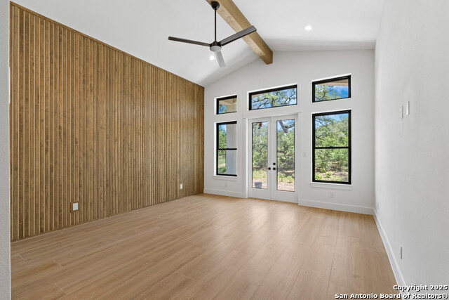 Listing photo id 13 for 11114 Nina Ridge