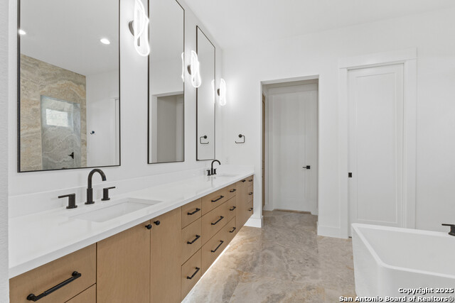 Listing photo id 14 for 11114 Nina Ridge