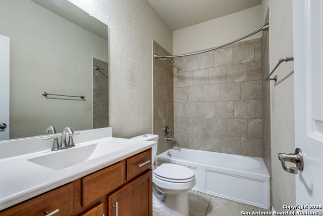 Image 18 of 25 For 12418 Maverick Ranch