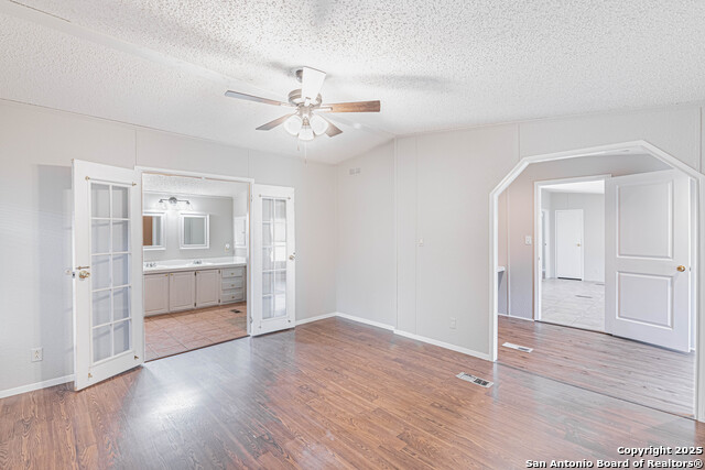 Image 12 of 37 For 14305 Streich